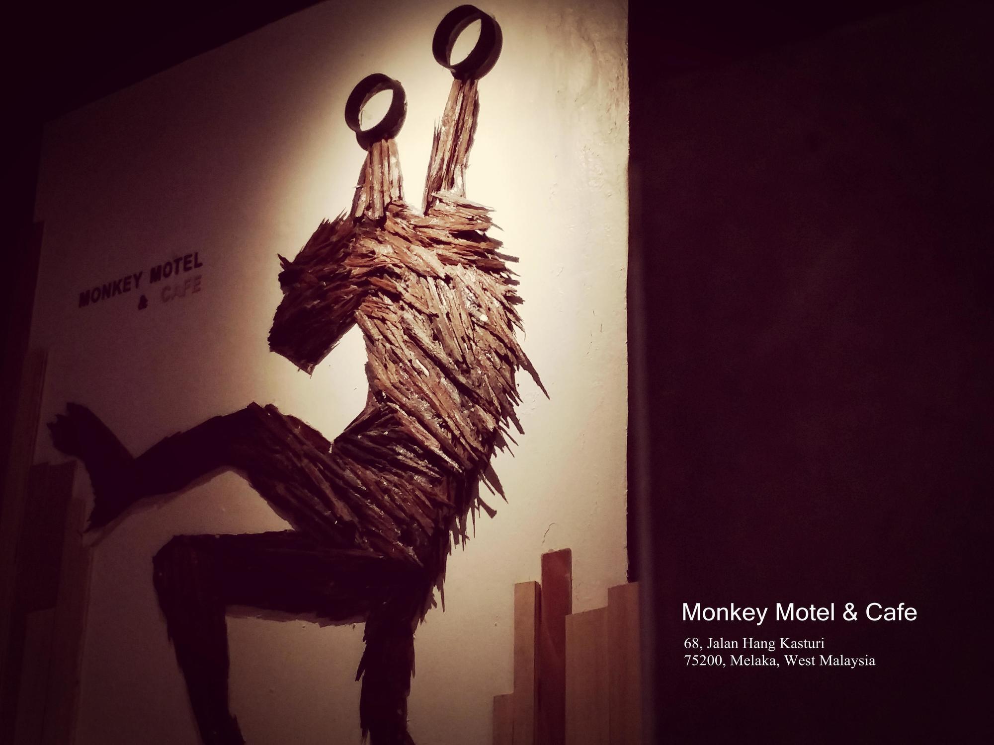 Monkey Motel Cafe Malacca Bagian luar foto